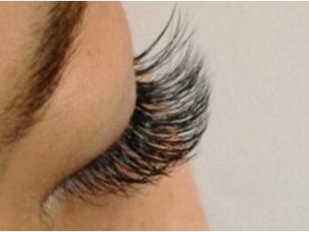 まつげエクステサロン クロエ(Chloe)/美しいフォルムの高級エクステ