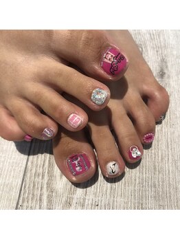 アイラッシュアンドアイブロウ カリナ サンワシティ西大寺店(CARINA)/10本アート フットネイル