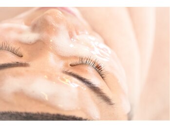 スキンイノベーションサロン 新潟女池店/高濃度炭酸パックが細胞活性化