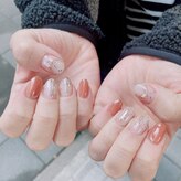 ヌエボ ヘアー ネイル(NuEvo hair Nail)