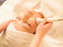 ダイヤモンド(Diamond)/高濃度美容成分を深部まで導入