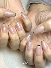 アイユー 千葉(iu.)/黒の細ストレートフレンチ