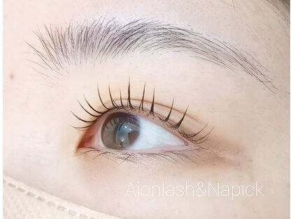 アイオンラッシュ(Aion Lash)の写真