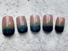 シープラスエー(C+A)/陶器風グラデーションネイル