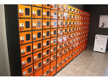 オーシャンフィットネス つくば/シューズロッカー