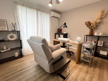 温かみのある落ち着いた空間です〇