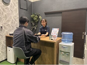 ビーストレッチ イオンモール土岐店(Beeストレッチ)/1.受付