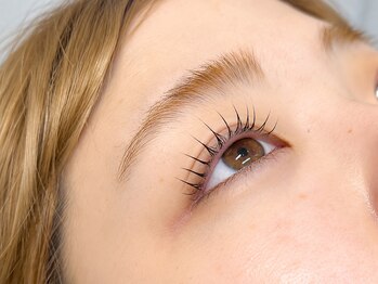 シーンスタジオ 名駅店(SSIN STUDIO)の写真/【すっぴんでも整う目元】自然なぱっちりまつげ♪
鏡を見るたびちょっと気分が上がる目元☆高品質×低価格