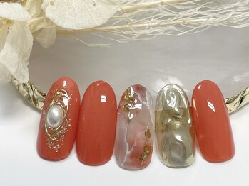 ネイルルームシャイン/