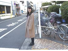 サロン デ リブレ 岡山駅前店(salon de Libre)/1つ目の角を右へ
