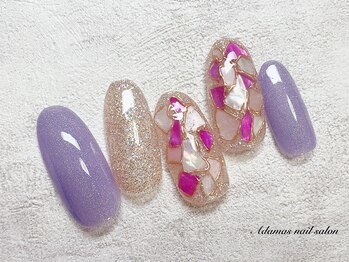 アダマス(Adamas)/シェル埋め込みガーリーネイル