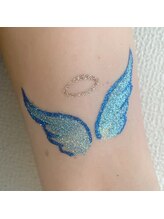 リル(RILU)/ボディジュエリー羽