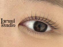 bruni studio 表参道 ブルーニスタジオ【まつ毛パーマ/眉毛/アイブロウ/まつげ】/