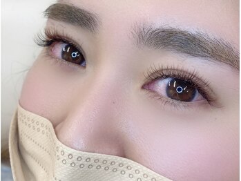 エミニーラッシュ(eminy lash)/カラーエクステ