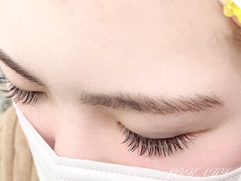 アイ アンド ネイル ロカヒ(Eye & nail LOKAHI)/フラットラッシュ120本♪