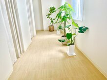 サロン リフレッシュ(salon Re:Fresh)の雰囲気（エントランス）