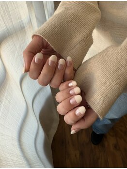 ハーフフレンチネイル