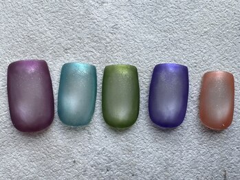 大人囲みグラデネイル