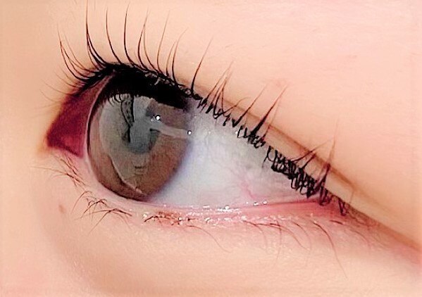 【次世代まつ毛パーマ】自まつ毛を根元から引き上げるラッシュリフト\7000