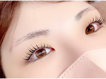 モノトーン(MONOTONE)/パリエク