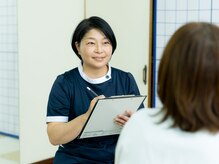 かつらぎ接骨院の雰囲気（お悩みについて、丁寧にカウンセリングいたします）