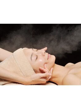 ホウレイ線・たるみ改善！予防ケア