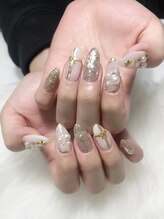 フィカスディボタニカ(FICUS di botanica)/プレゼント風ネイル