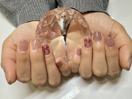シンプルリボンネイル