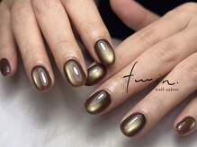 ツイン(twin.)/マグネットネイル