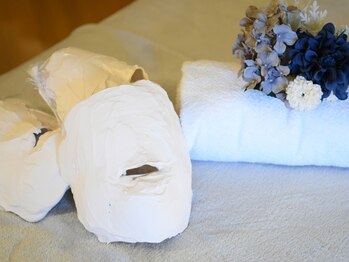 サロン レア(salon LEA)の写真/肌改善・ブライダルにも人気☆毛穴レスの洗浄とせっこうパックで透明度もUP↑↑選べる美容パックも大人気♪
