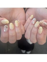 イロ(iro)/イエローネイル♪お花ネイル♪