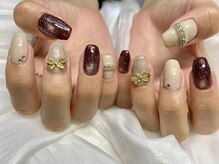 ブルーネイル(Blue Nail)