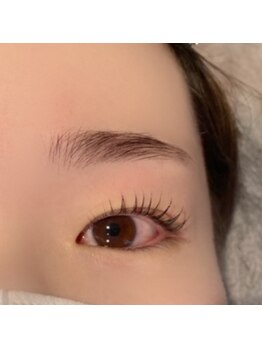 ネイルアンドアイラッシュ アヴィ(Nail and Eyelash A'vi)/ダメージレスまつげパーマ