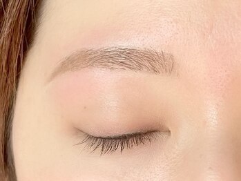 トトノエドコロの写真/顔の印象は8割アイゾーンで決まる!!＜美眉デザインWAX脱毛＞で一気に垢抜け顔へ★すっぴんでも映える美眉