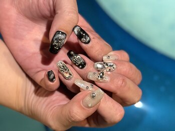 アース コアフュールボーテ 熊谷店(EARTH coiffure beaute)/オリジナルネイル　12500円