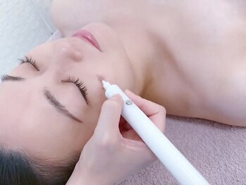 サロン パンセ 大和田店(Panse)の写真/【＼初回お試し／1回 5,500円！】行き届かなかったシミもピンポイントでアプローチ！2回目以降もお得◎