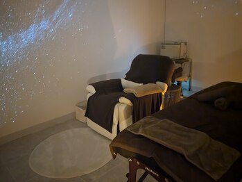 快眠ヘッドスパ アンド アロマ ぐっすり/ご友人、ご家族、カップルで