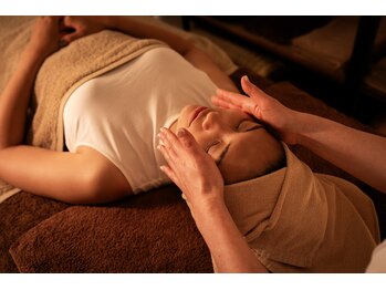 ミラクル(Miracle)/小顔Vラインフェイシャル-3