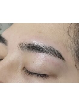 アイブロウメニューがあるサロン