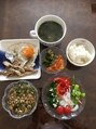 アンジェロ 私の朝食。必要な栄養素GET!納豆、卵、野菜は必ず食べてます。