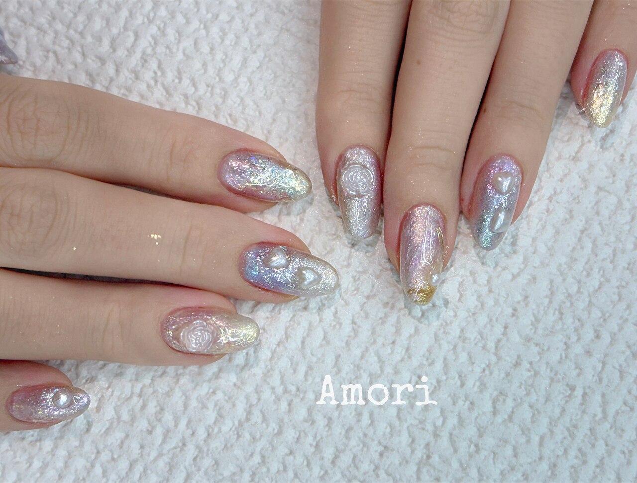 2025年-2026年冬トレンド】うるうるのネイルデザイン集｜人気順｜45