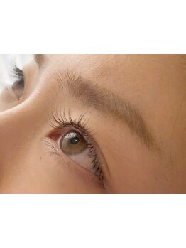 ボリュームのある目元にしたい