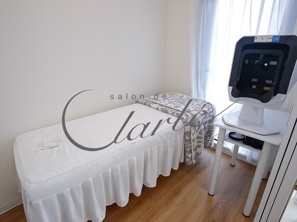 サロン ド クラルテ(salon de clarte)の写真