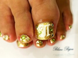 オーダーメイドでロゴネイル♪♪