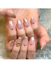 ロアンネイル(roan nail)/ラメグラデーション