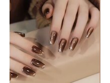 1F☆1級ネイリスト10年経験者が手が綺麗に見えるデザインを提案