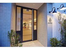 ムイエ(mouiller)/インディバサロンムイエの外観