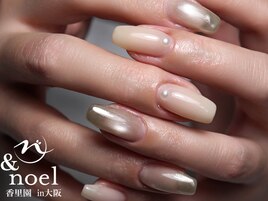 ミラーグラデーションネイル