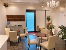 レヴィア 高岡店(REVIA)/カウンセリングロビー