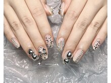 ヌアネイル(NUR NAIL)/